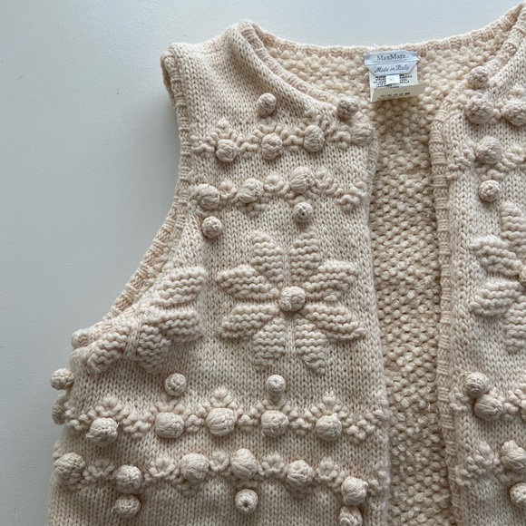 MaxMara Off White Bobble Knit Pattern Sweater Vest - Picture 2 of 7